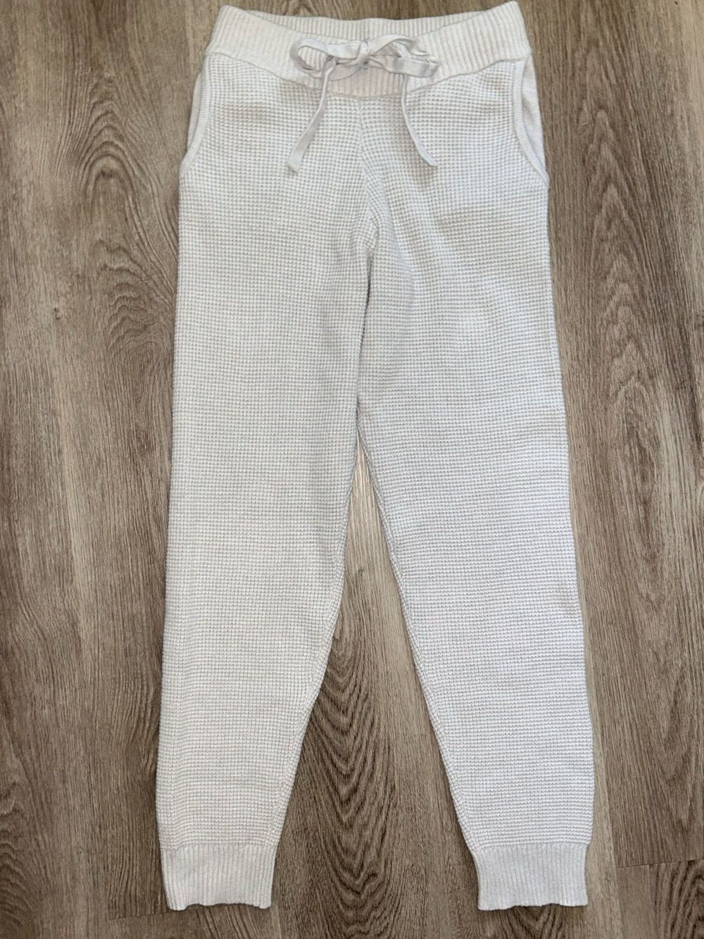 CYRUS Women's waffle-knit jogger
